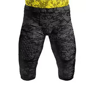 Uniforme américain fabriqué en tissu respirant conçu pour garder les joueurs au frais et au sec pendant les matchs intenses - Product Image 4