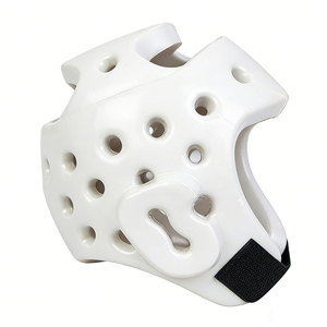 Protège-tête de boxe rose pour enfants en EVA respirant avec plus de 26 aérations et fermeture auto-agrippante - Product Image 2