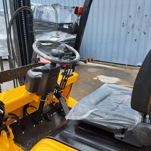 รถยกแบตเตอรี่สำหรับพื้นที่ขรุขระ 2 ตัน ยางลม ขับเคลื่อน 4 ล้อ สำหรับงานฟาร์ม งานก่อสร้าง ขนย้ายวัสดุกลางแจ้ง - Product Image 4