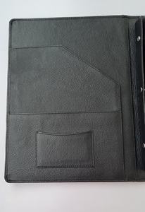 Dossier de menu de restaurant en cuir véritable personnalisé avec vis pour manches réglables pour hôtels et restaurants - Product Image 4