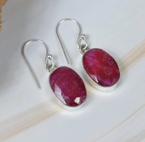 Élégantes boucles d'oreilles créoles en argent sterling 925 avec rubis rouge ovale facetté, pendentif classique, cadeau, pierre de naissance de juillet, bijoux fins - Product Image 3