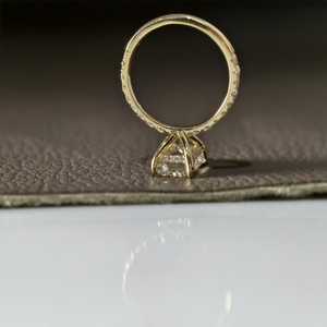 Anillo de Oro Sólido Amarillo de 14K con Diamante Cultivado en Laboratorio de Corte Esmeralda de 3 CT y Banda Halo Oculta, Anillos de Compromiso, Boda y Aniversario - Product Image 5