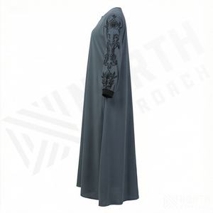 Abaya pour femmes de qualité supérieure, design islamique traditionnel uni, légère, manches longues, longueur maxi, style décontracté pour les occasions quotidiennes - Product Image 3