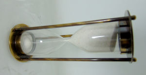 Reloj de Arena Moderno de 1 Hora, de Latón Chapado en Oro, Fluorescente, con Arena Rosa, Diseño Náutico, Grabado Creativo, Diseño Antiguo, Recuerdo - Product Image 2