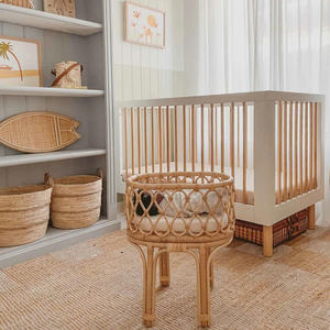Berceau en rotin pour poupée, mini lit bébé en osier pour poupées, lit décoratif pour jouets, mini berceau en rotin naturel, meubles pour poupées faits à la main - Product Image 6