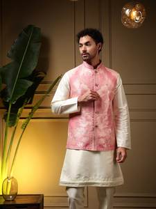 Conjunto de Kurta de Seda de Diseño de Lujo, Estilo Clásico Indio para Hombre, Colección de Pijamas para Bodas, Atuendo Étnico para Fiestas de Boda - Product Image 4