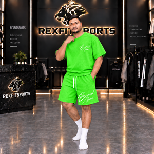 เสื้อยืดและกางเกงขาสั้นลายกราฟิกสตรีทแวร์สำหรับผู้ชาย ชุดลำลองไซส์ใหญ่สำหรับฤดูร้อน ชุด 2 ชิ้น ผลิตจากโรงงาน - Product Image 2