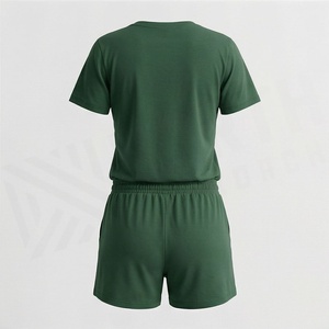 เสื้อยืดแขนสั้นผ้าฝ้ายสีเขียวสำหรับผู้หญิง 2 ชิ้นและกางเกงขาสั้นพิมพ์ลายใบไม้ลำลองทรงหลวมเหนือเข่าสวมใส่ในฤดูใบไม้ผลิฤดูร้อน - Product Image 2