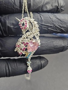 Pendentif licorne en moissanite, argent 925, avec zircon rose et pierres multicolores, charme animal mignon pour femme, cadeau - Product Image 1