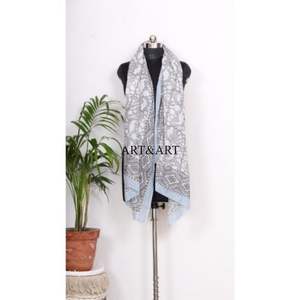 Paréo en coton de qualité supérieure, brodé à la main, élégant, pour la plage, la fête ou comme écharpe, idéal pour les bikinis et les tenues de plage. - Product Image 4