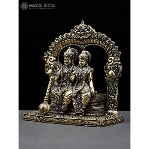 4 pouces Lakshmi-Narayan assis dans un geste de bénédiction avec Kirtimukha Prabhavali Sculpture en laiton superfine pour la maison et le temple - Product Image 3