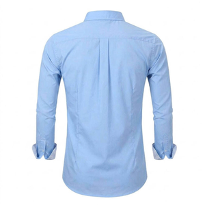 Chemise habillée en popeline pour homme, manches longues, boutonnée, décontractée, col classique, avec poche poitrine - Product Image 2