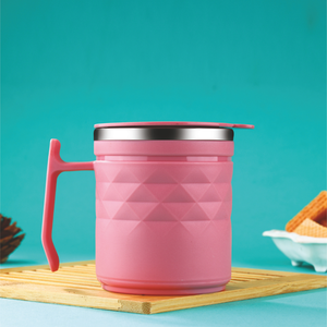 Taza de Café de Acero Inoxidable Aislada con Agarre Exterior Texturizado, Tapa Antiderrames y Asa Cómoda para Té Caliente y Chocolate - Product Image 3