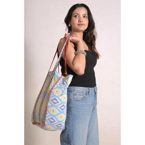 Bolsa de Mano Vintage de Algodón Kantha, Bolsa de Hombro Boho Hecha a Mano en India, Bolsa de Compras Reutilizable - Product Image 5