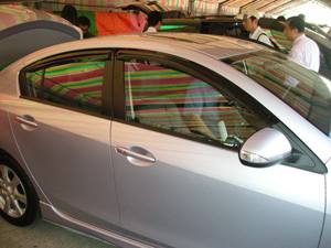 Viseras para Ventanas de Auto HIC, Protectores Contra la Lluvia, Material PMMA, 100% Compatibles con MAZDA 3 / Axela Sedán 4 Puertas 2009~2013 - Product Image 4