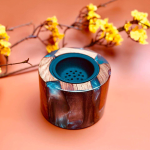 Quemador de incienso artesanal de caligrafía árabe con resina epoxi y madera de roble, soporte para incienso para uso aromático en Ramadán - Product Image 5