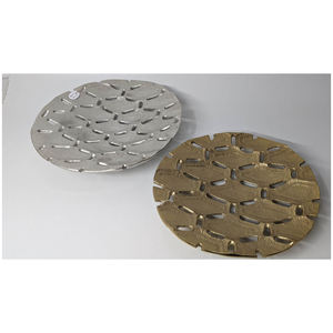 Bandejas redondas de aluminio de moda para servir en el hogar, hotel o restaurante, diseño moderno en color dorado decorativo. - Product Image 6