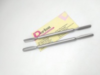 Pousse-cuticules en acier inoxydable finition argentée, forme cuillère, pour manucure, avec logo personnalisé, éliminateur de peaux mortes