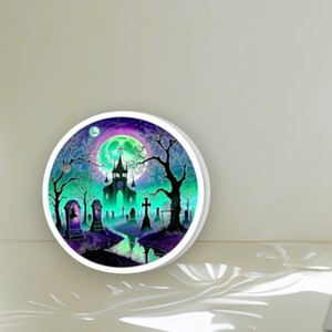Nouvel Arrivage : Support Magnétique Circulaire en Acrylique Personnalisé pour Extensions de Cils, Motif Maison Hantée d'Halloween, Écologique, Forme Fleur - Product Image 4