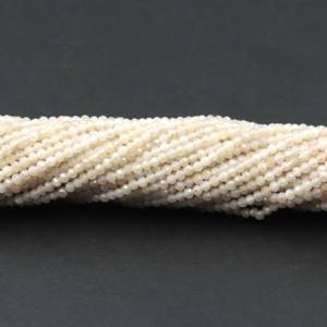 Perles de pierre de lune naturelle plaquées argent et diamant, 2 mm - 2,5 mm, pour la création de bijoux minimalistes, perles pour collier, perles minuscules - Product Image 2