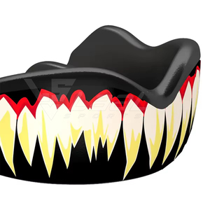 Protège-dents de boxe noir et blanc personnalisé pour homme, élégant et conçu pour l'entraînement, fabriqué au Pakistan - Product Image 6