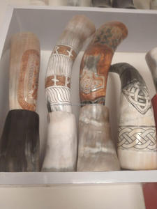 Coupe en corne polie artisanale |   Artisanat unique en corne naturelle pour coffrets cadeaux d'affaires, cornes à boire en gros en provenance d'Inde - Product Image 2