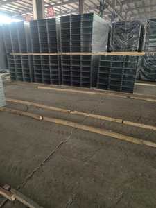 Bandeja de Cables Ventilada/Perforada de Acero Pregalvanizado, Resistente al Fuego, para Rutas de Cables Industriales y Gestión de Cables - Product Image 5