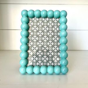 Cadre photo moderne en résine fait main avec des détails artistiques uniques pour une décoration intérieure personnalisée - Product Image 5