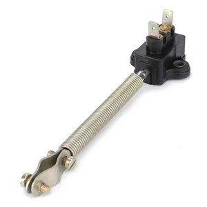 Interruptor de luz de freno 1874709M1 compatible con Massey Ferguson 240 250 265 285 290 375 390, piezas del sistema de seguridad eléctrico del tractor - Product Image 1