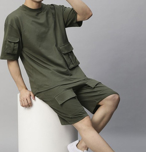 Conjunto Deportivo de Verano Transpirable de Diseño Personalizado, 100% Algodón, Camiseta de Punto y Pantalones Cortos, Conjunto de Dos Piezas para Hombre - Product Image 3