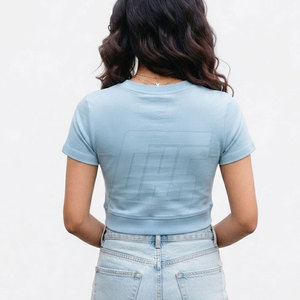 เสื้อครอปท็อปแฟชั่นผู้หญิง สไตล์โมเดิร์นสั้นๆ ใส่สบายๆ สำหรับฤดูร้อน ลุคสตรีทสุดเทรนดี้ - Product Image 2