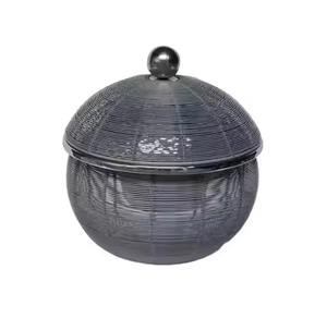 Olla de Metal Moderna y Lujosa Personalizada con Tazón de Vidrio y Tapa, Cazuela Decorativa Aislada para Servir - Product Image 3