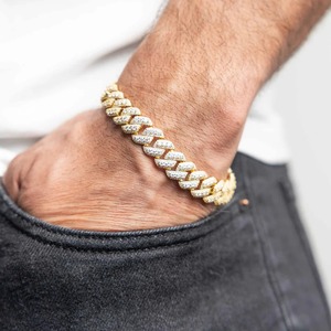 Pulsera de Diamantes Naturales Certificados con Diseño Único, Joyería Fina de Oro para Bodas, Compromisos y Moda de Lujo en Venta - Product Image 1