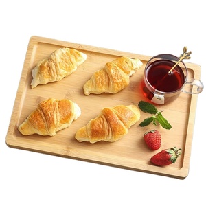 Plateau de service en bois avec poignée pour usage alimentaire résidentiel, finition brute - Product Image 3