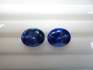 Pareja de Tanzanitas Facetadas Ovaladas de Calidad 3A, 2 Piezas, 20 Quilates, Piedras Preciosas Sueltas para Joyería Femenina y Regalos - Product Image 2
