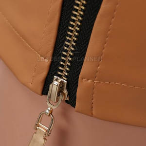 Jupe en cuir pour femme, légère, pour usage extérieur, avec logo personnalisé, prix de gros, fabriquée au Pakistan - Product Image 6