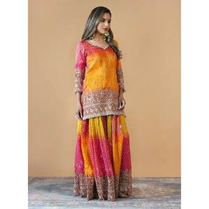 Robe fantaisie avec fil et séquence Real Mirror Work Suit - Product Image 4