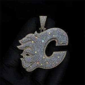 Pendentif Breloque Moissanite Glacée en Argent Sterling 925 Plaqué Rhodium, Bijoux Hip Hop, Cadeaux de Fête, Personnalisé Vana Jewels pour Elle - Product Image 3