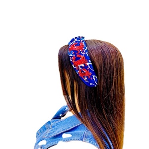 Bandeau perlé d'écrevisses de style Boho de qualité supérieure accessoire de cheveux noué à la main avec un design unique pour les festivals - Product Image 1