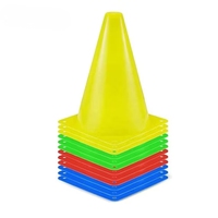 Conos de Entrenamiento ZAHRI SPORTS ZS-AB-0167 Hechos a Medida, Conos Altos de Plástico Resistente para Ejercicios de Agilidad y Velocidad, Equipamiento de Fútbol