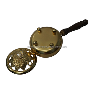 Metal Iron Incense Burner with Wooden Handle Vintage Floral Cover Incense Censer for Home And Temple <b>Decoration</b> - Product Image 5