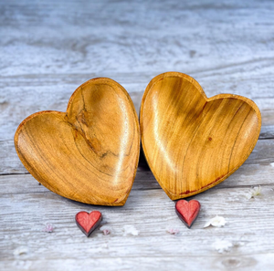 Premium Quality Eco-Friendly Classic Design Wood Handmade <b>Heart</b> <b>Shape</b> Dough Candle Bowls for Home Wedding Festive Occasions - Product Image 6