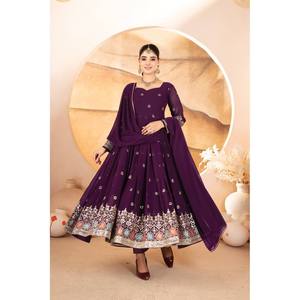 Robe brodée à paillettes et multi-fils pour femmes, ensemble de vêtements de fête parfait - Product Image 1