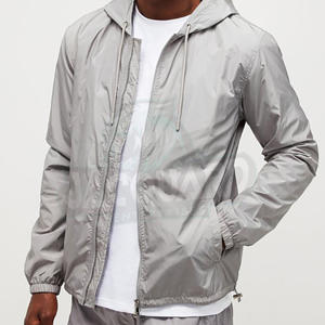 Chaqueta cortavientos elegante para hombre, ligera, con cremallera, informal, para deportes al aire libre, con capucha - Product Image 1