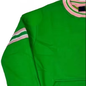 Sudadera de Alta Calidad con Logotipo Personalizado Alpha Kapa para Mujer, de Poliéster/Algodón, con Mangas Farol, Bordada con el Logotipo Universitario - Product Image 4