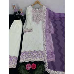 Hermoso Salwar Kameez de Algodón para Fiesta, Top, Pantalón Plazzo y Dupatta - Product Image 6