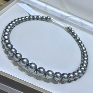 Collier de perles d'eau douce naturelles gris platine, rondes de 9 à 11 mm, presque parfaites, assorties à la mode, avec boîte cadeau - Product Image 2