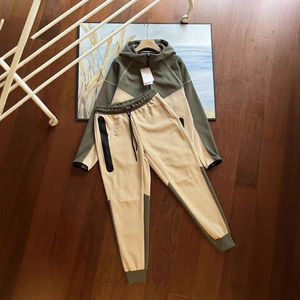 Conjunto Deportivo de Felpa Técnica para Hombre, Corte Ajustado, Logotipo Personalizado al por Mayor, Ropa Deportiva, Traje para Correr, Fútbol y Atletismo - Product Image 1