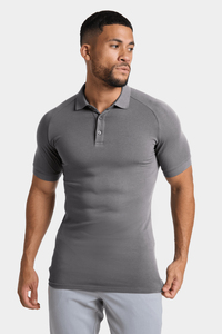 Polo homme slim fit gris en polyester, manches courtes, couleur unie, tissu tricoté respirant - Product Image 4