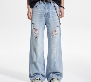 Jeans décontractés et urbains, effet usé, conçus pour un confort et une mode au quotidien - Product Image 3